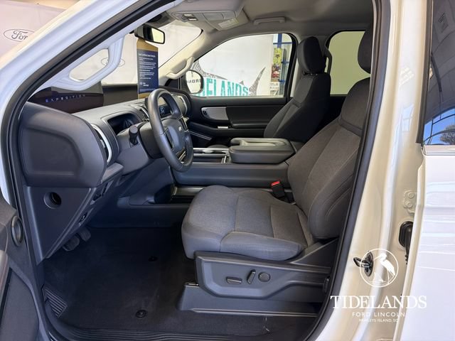 Certified 2025 Ford Expedition Active RWD image 11