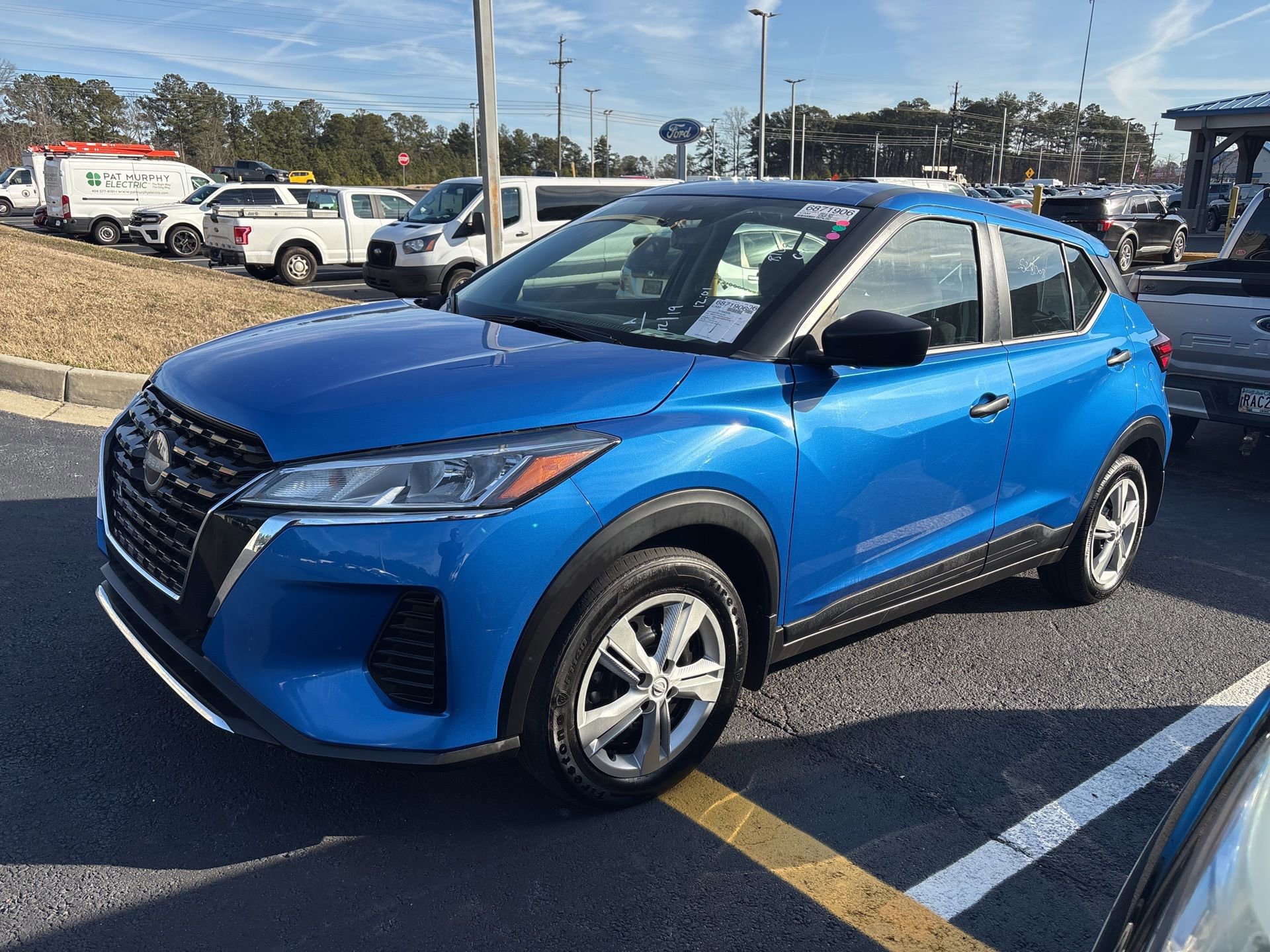 Used 2024 Nissan Kicks S w/ Interior Electronics Package