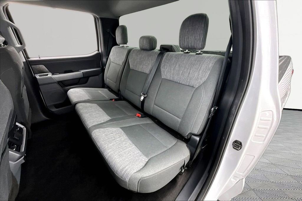 Certified 2021 Ford F150 XLT w/ Equipment Group 302A High image 27