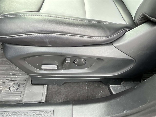 Certified 2023 Ford Explorer XLT w/ Equipment Group 202A image 28