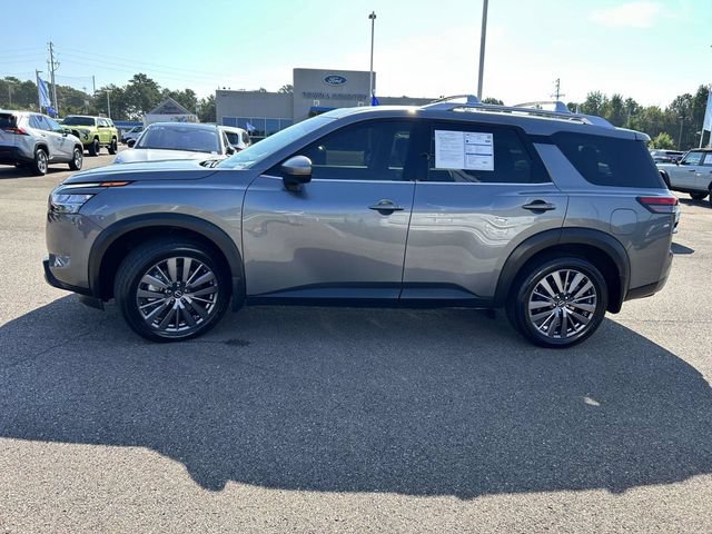 Used 2024 Nissan Pathfinder SL w/ SL Premium Package FWD image 27