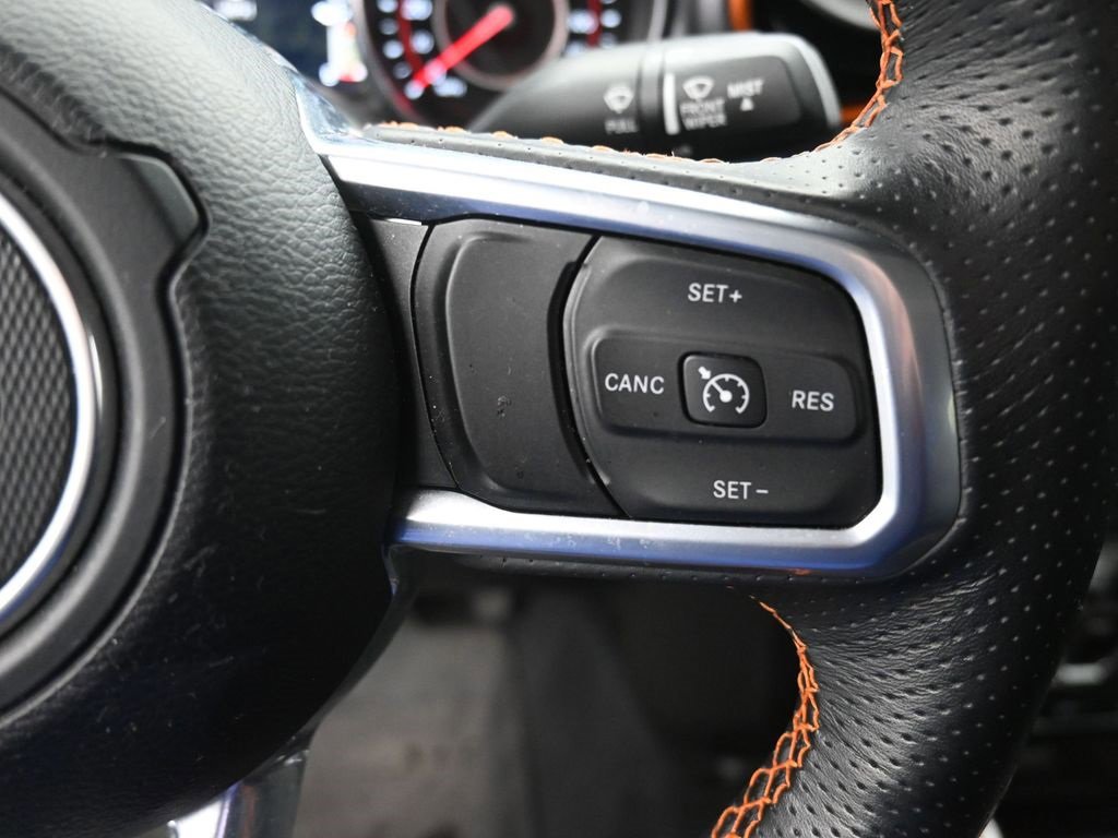 Used 2022 Jeep Gladiator Mojave w/ Cold Weather Group image 30