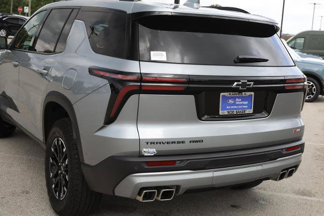 Used 2025 Chevrolet Traverse Z71 AWD/4WD image 16