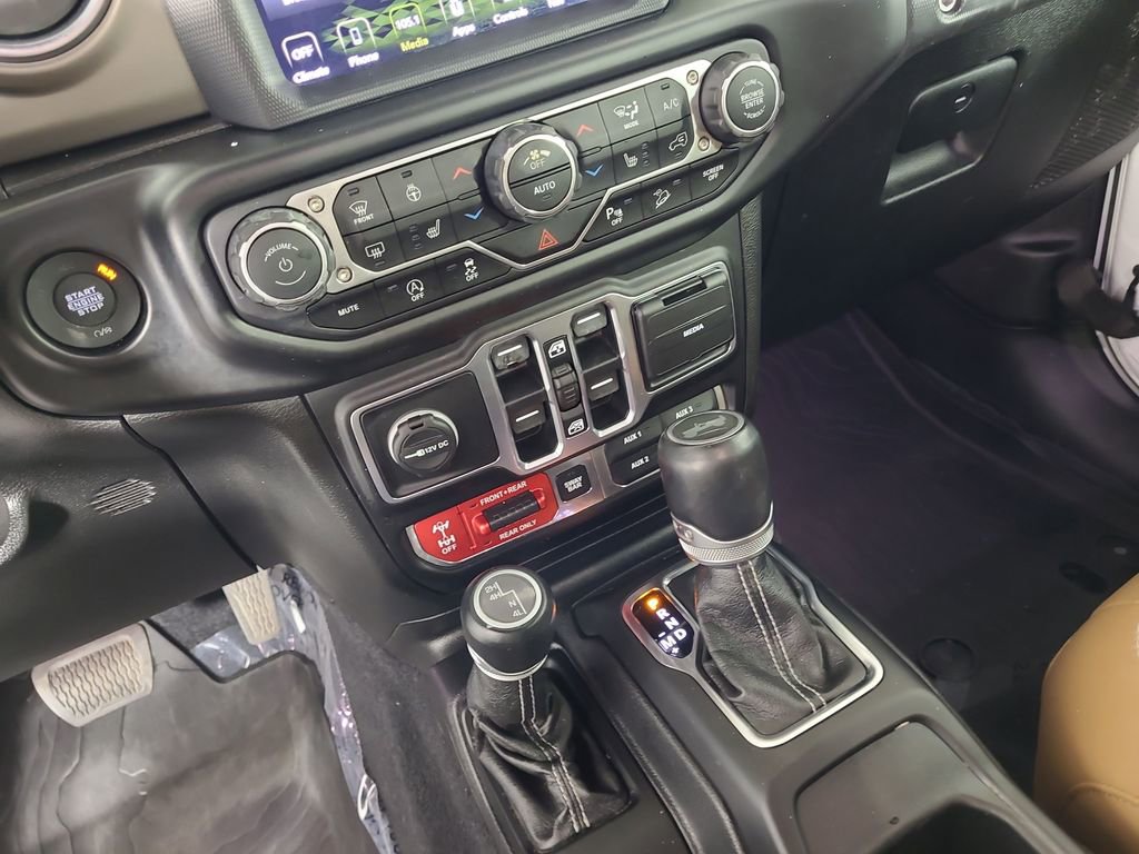 Used 2020 Jeep Wrangler Unlimited Rubicon AWD/4WD image 16