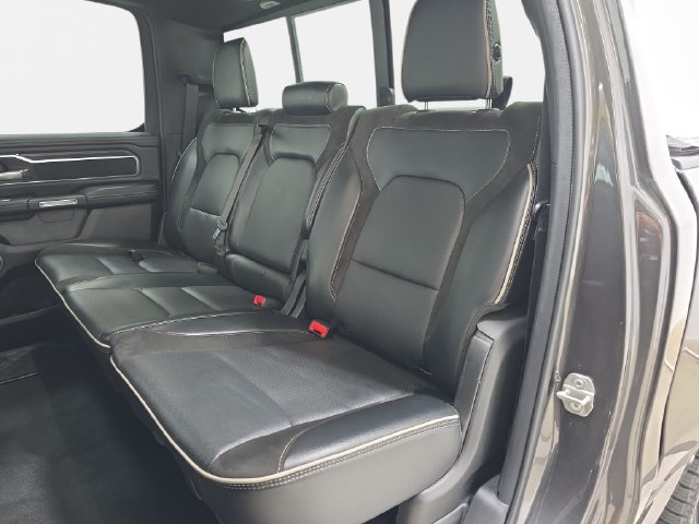 Used 2024 RAM 1500 Laramie AWD/4WD image 13