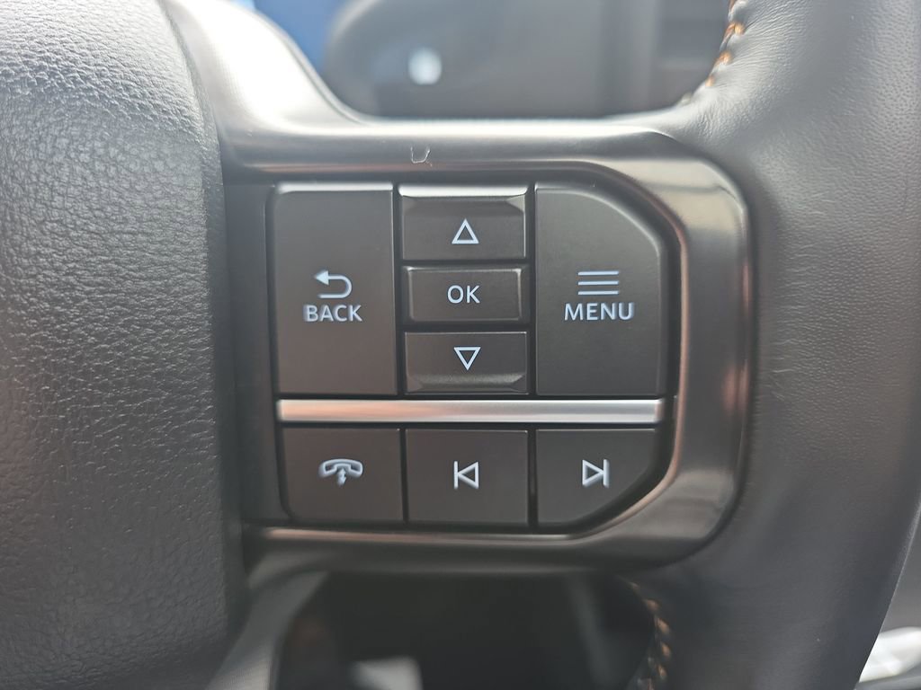 Certified 2024 Ford F250 Platinum w/ Tremor Off-Road Package AWD/4WD image 33