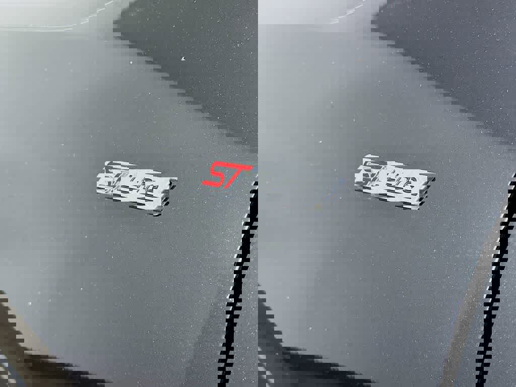 Certified 2023 Ford Escape ST-Line w/ Tech Pack #1 image 10