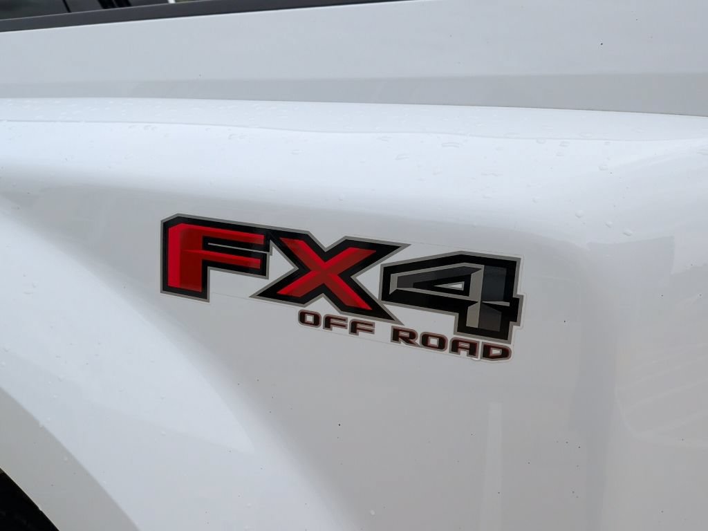 Certified 2022 Ford F350 XLT w/ XLT Premium Package AWD/4WD image 34