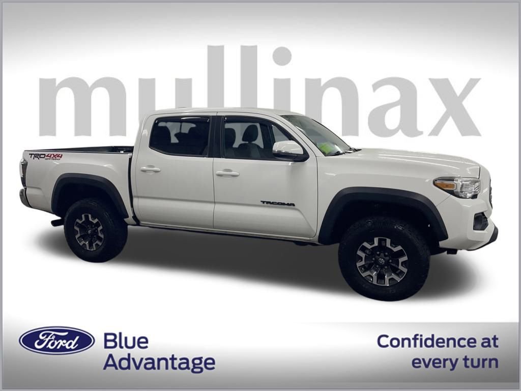 Used 2020 Toyota Tacoma TRD Off-Road image 7