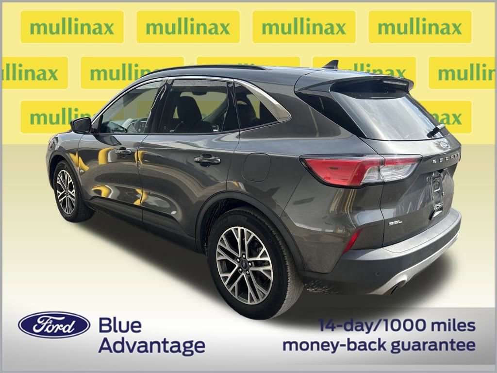 Certified 2020 Ford Escape SEL image 3