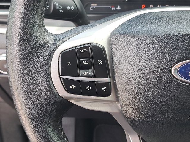Certified 2023 Ford Explorer XLT w/ Equipment Group 202A image 26
