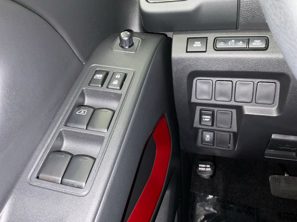 Used 2024 Nissan Frontier Pro-X RWD image 20