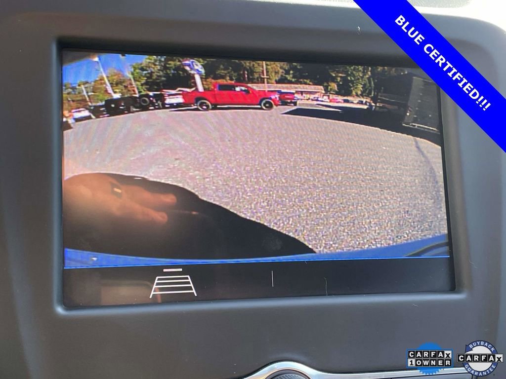 Used 2020 Chevrolet Equinox LT w/ Driver Convenience Package image 26