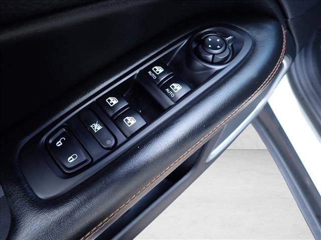 Used 2018 Jeep Compass Limited w/ Navigation Group AWD/4WD image 15
