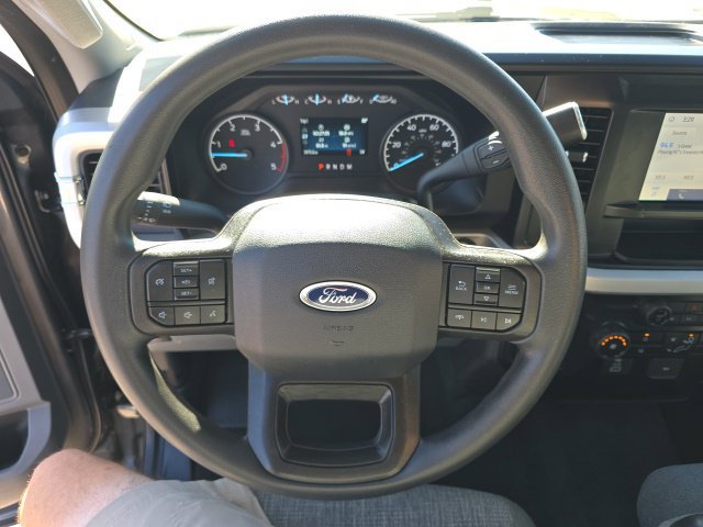 Certified 2025 Ford F250 XLT AWD/4WD image 23