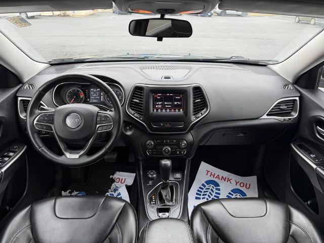 Used 2019 Jeep Cherokee Latitude Plus w/ Cold Weather Group image 13