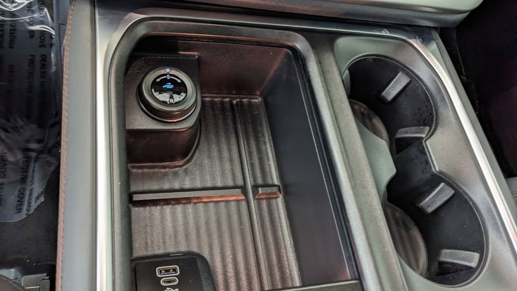 Certified 2025 Ford Expedition Max Active image 30