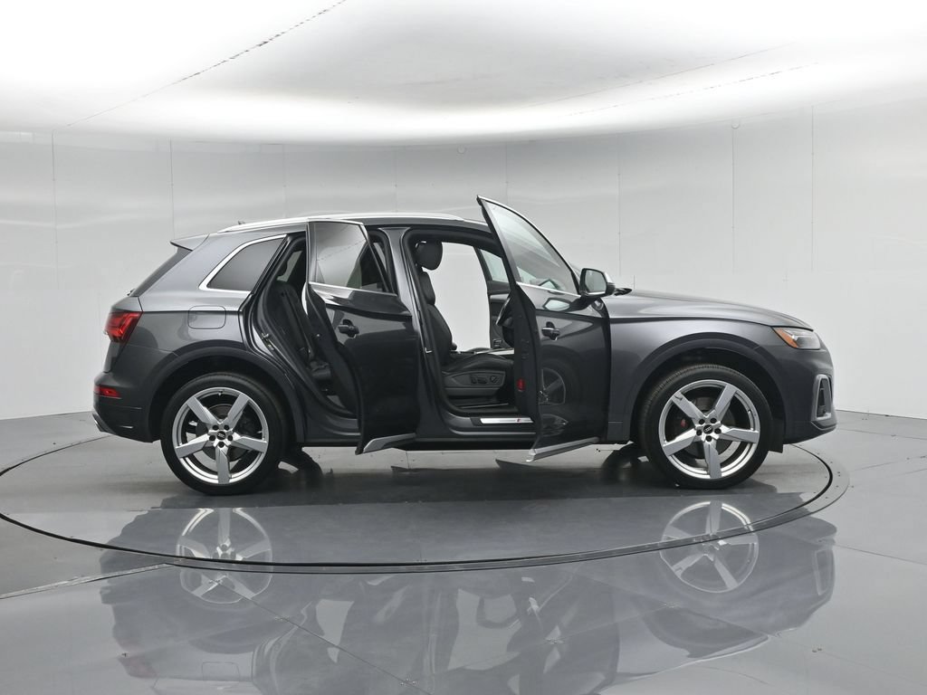 Used 2021 Audi SQ5 Premium w/ Convenience Package AWD/4WD image 5