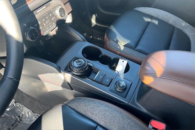 Certified 2024 Ford Bronco Sport Outer Banks w/ Tech Package image 14