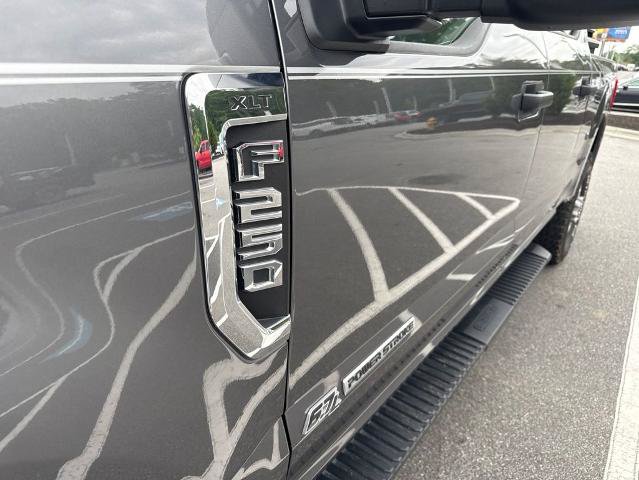 Certified 2022 Ford F250 XLT w/ XLT Value Package AWD/4WD image 6