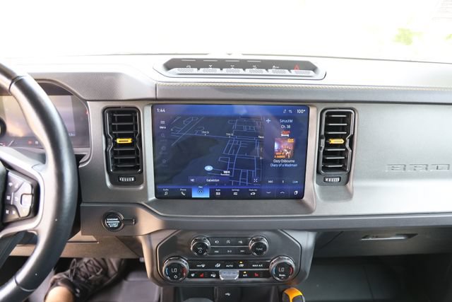 Certified 2024 Ford Bronco Badlands AWD/4WD image 16