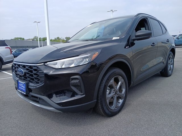 Certified 2026 Ford Escape ST-Line AWD/4WD image 6