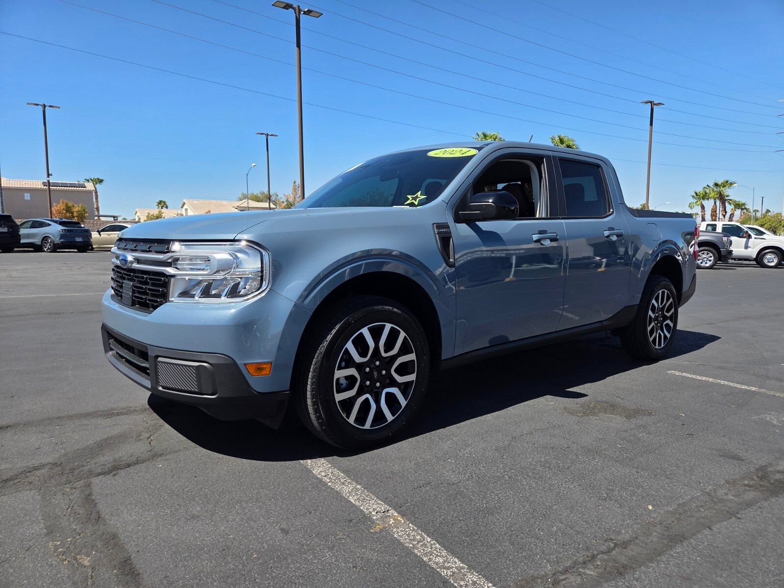 Certified 2024 Ford Maverick Lariat FWD image 2