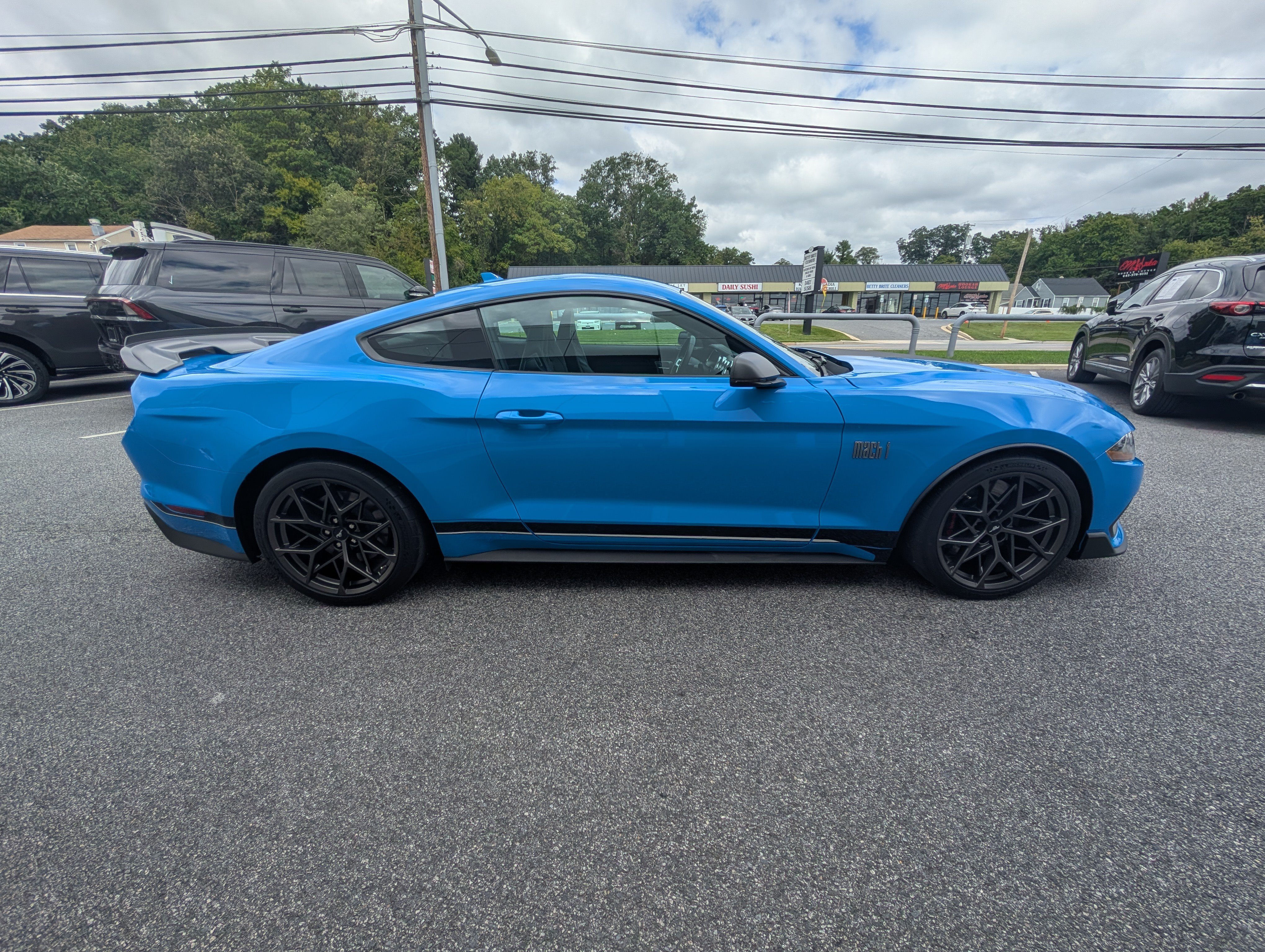 Certified 2022 Ford Mustang Mach 1 w/ Mach 1 Handling Package RWD image 8