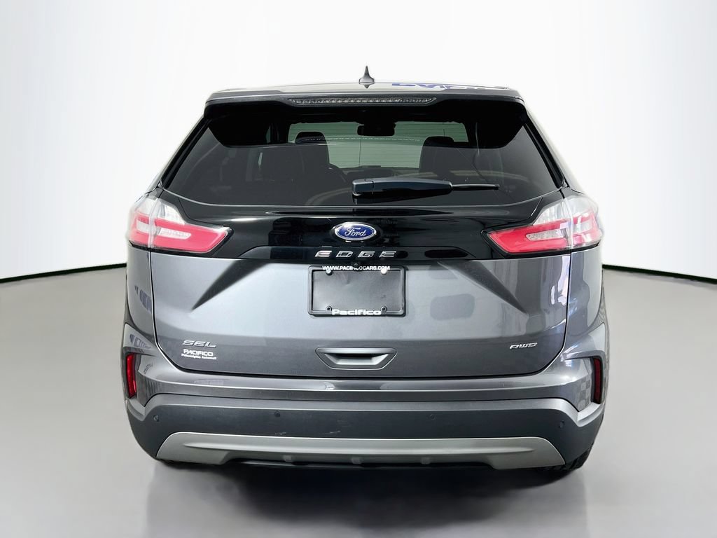 Certified 2024 Ford Edge SEL AWD/4WD image 8