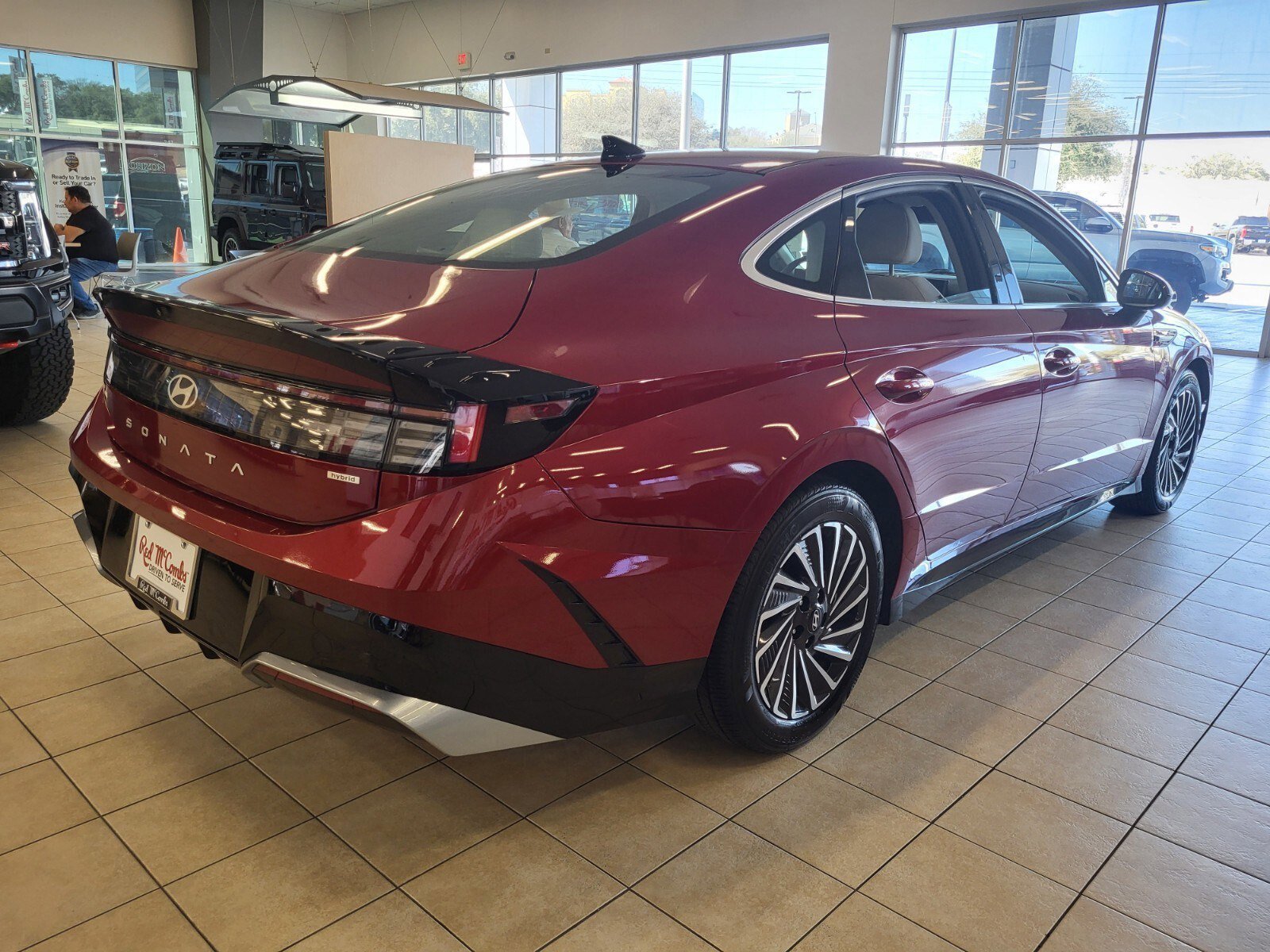 Used 2025 Hyundai Sonata SEL image 2