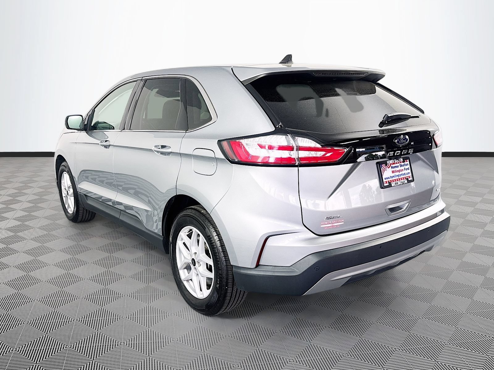 Certified 2023 Ford Edge SEL AWD/4WD image 5