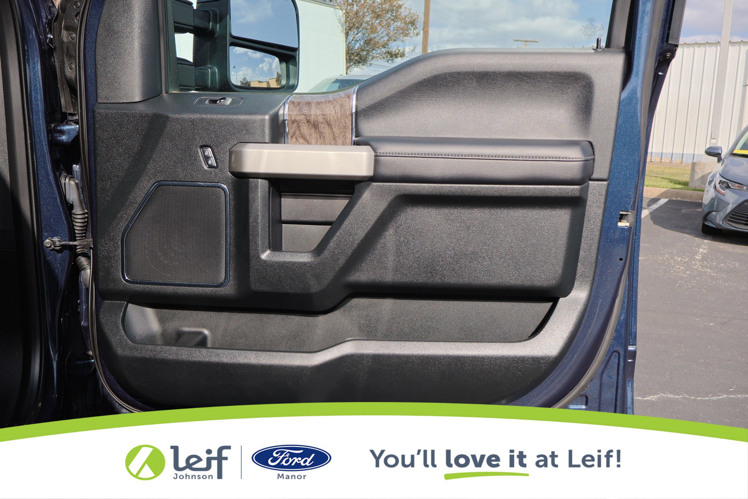 Certified 2019 Ford F250 Lariat w/ Lariat Value Package image 36