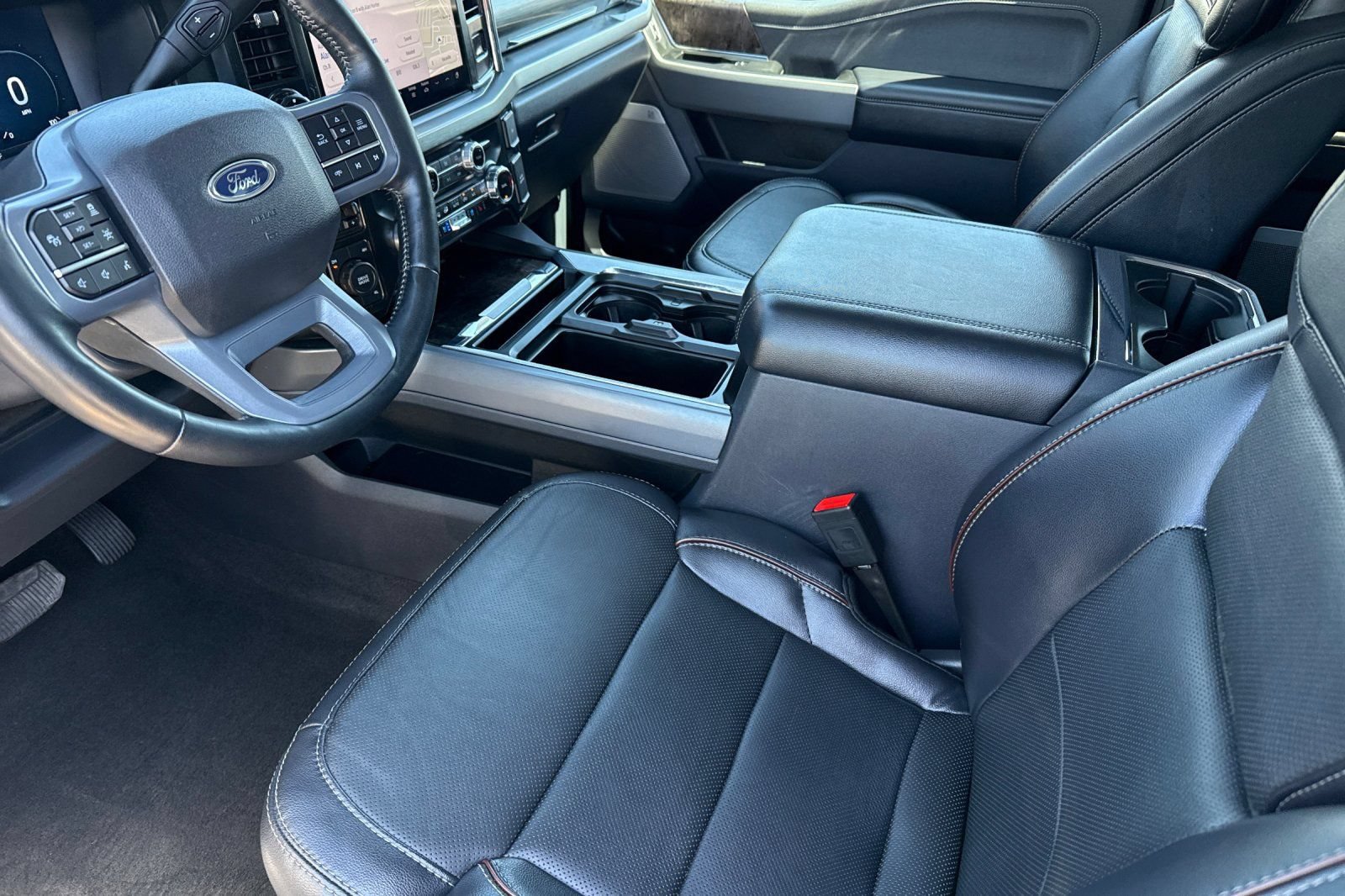 Certified 2024 Ford F250 Lariat w/ Lariat Ultimate Package AWD/4WD image 11