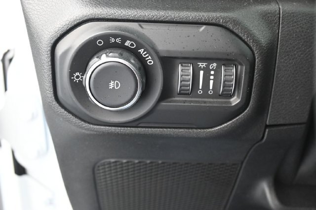 Used 2021 Jeep Wrangler Unlimited Sport AWD/4WD image 14