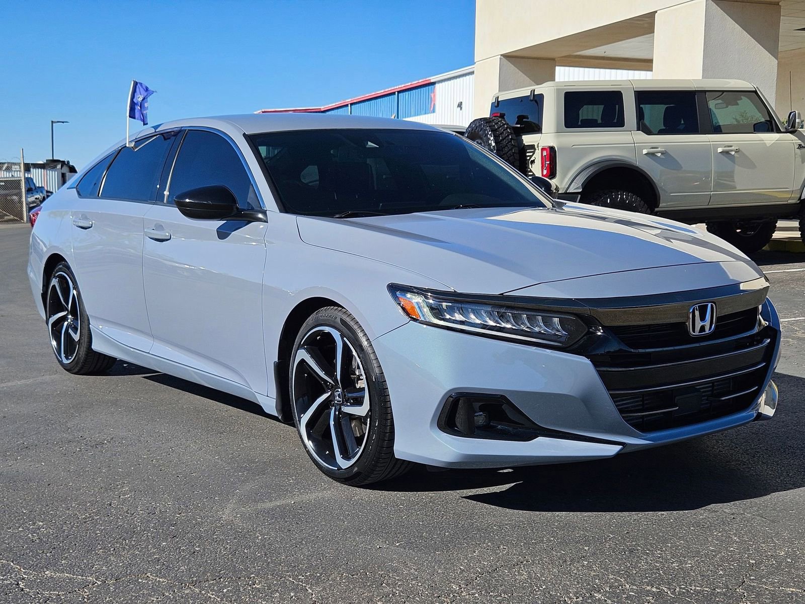 Used 2022 Honda Accord Sport image 3