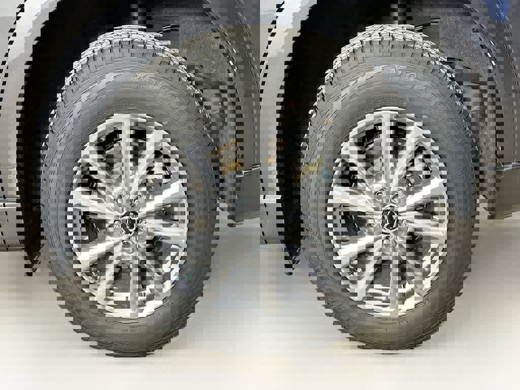 Used 2025 MAZDA CX-5 AWD 2.5 S w/ Select Package image 11