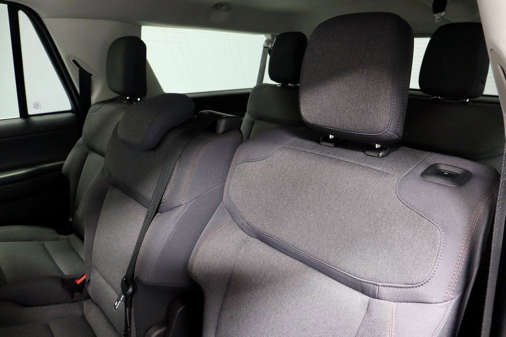 Certified 2025 Ford Expedition Max Active image 22