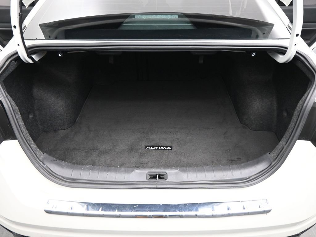 Used 2022 Nissan Altima 2.0 SR image 21