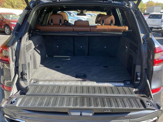 Used 2022 BMW X5 xDrive45e w/ M Sport Package image 12