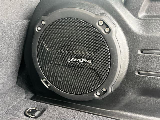 Used 2020 Jeep Wrangler Unlimited Sahara image 21