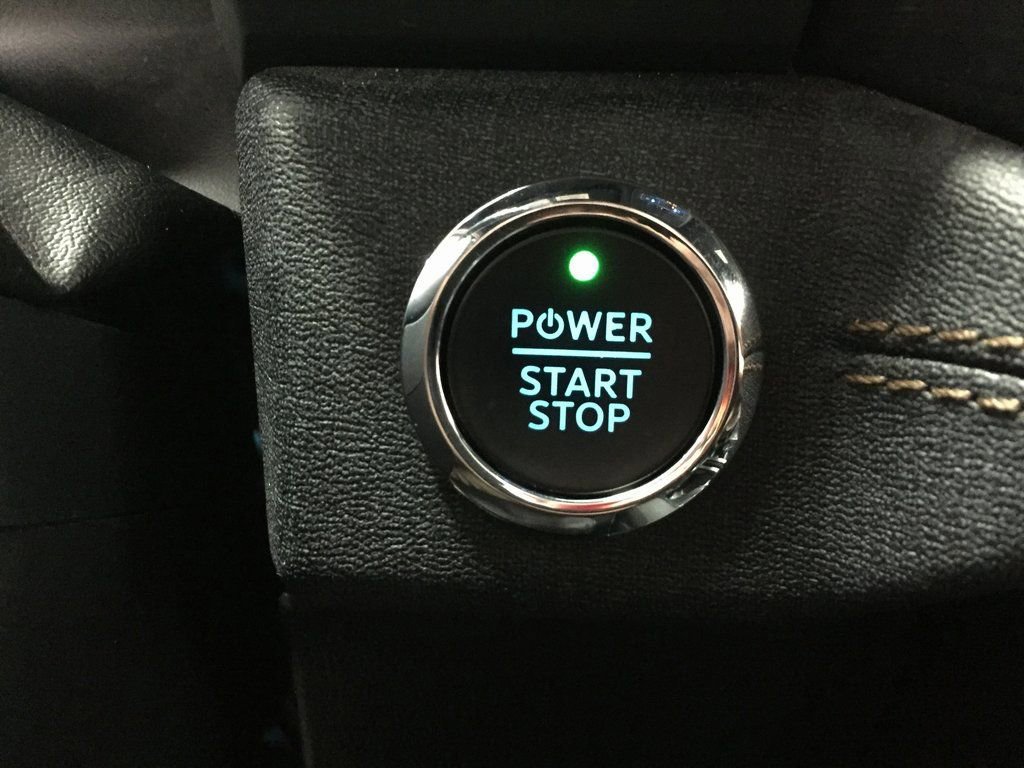 Certified 2023 Ford F150 Lightning Lariat image 19