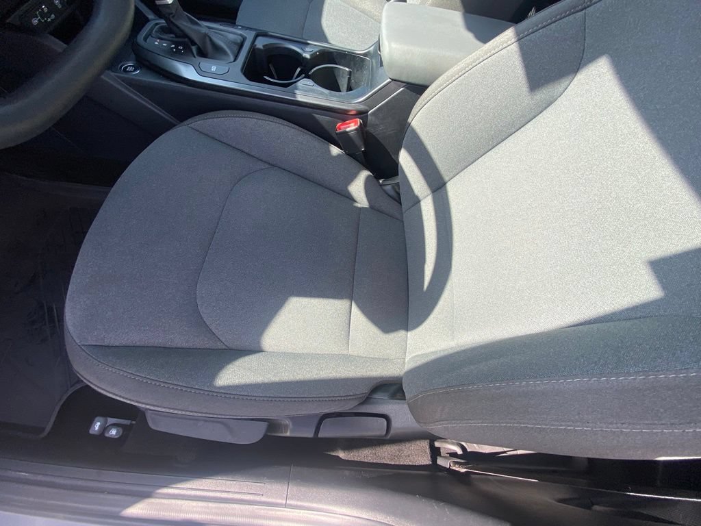 Used 2025 Kia K4 FWD image 22