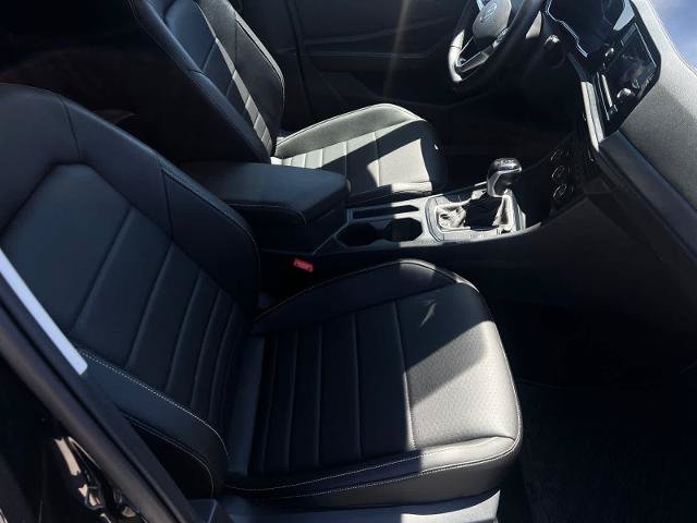 Used 2023 Volkswagen Jetta SE FWD image 14