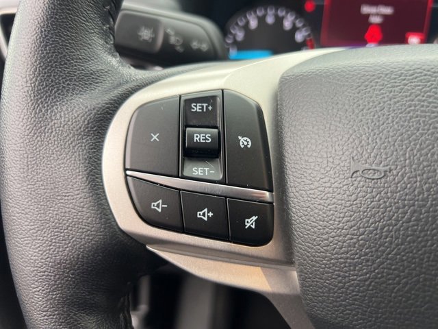 Certified 2022 Ford Explorer XLT w/ Equipment Group 202A image 10