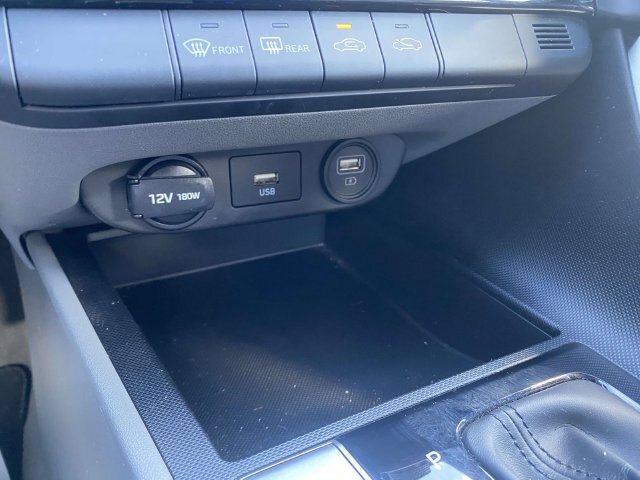 Used 2023 Hyundai Elantra SEL FWD image 26