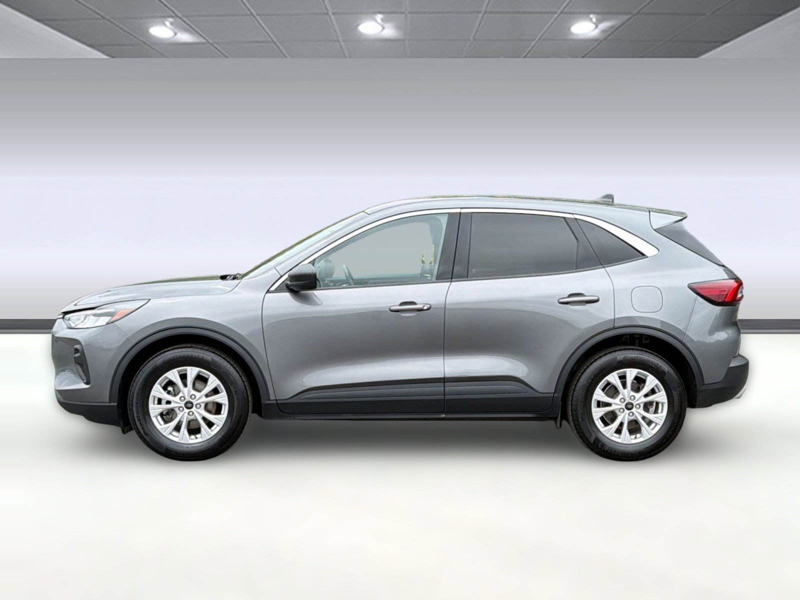 Certified 2023 Ford Escape Active AWD/4WD image 2