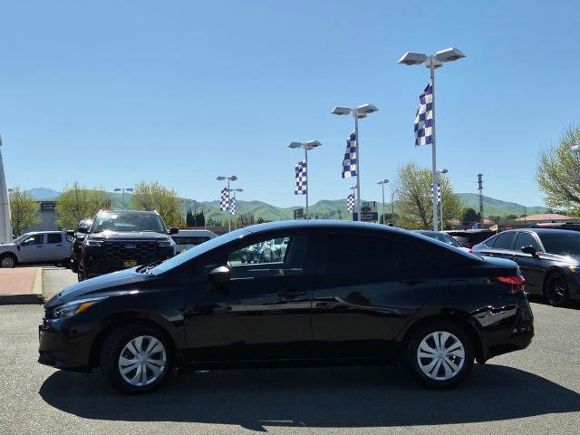 Used 2025 Nissan Versa S w/ Trunk Package image 2