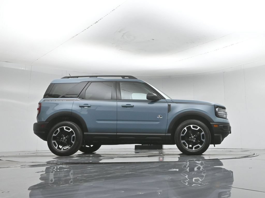 Certified 2023 Ford Bronco Sport Outer Banks w/ Tech Package AWD/4WD image 46