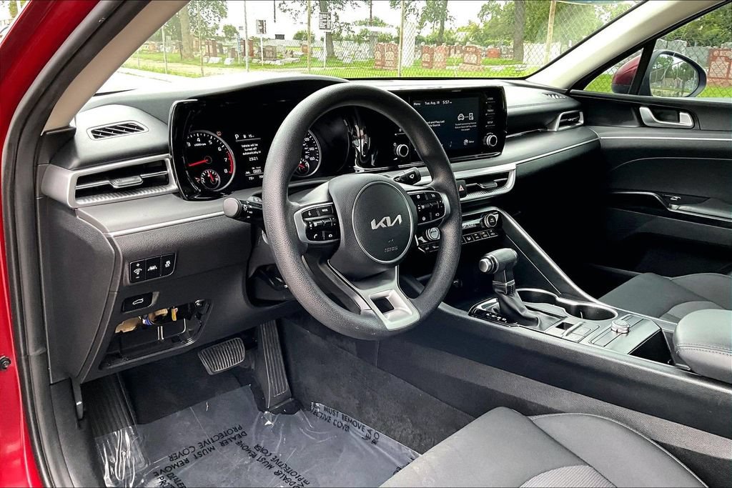 Used 2022 Kia K5 LXS FWD image 13