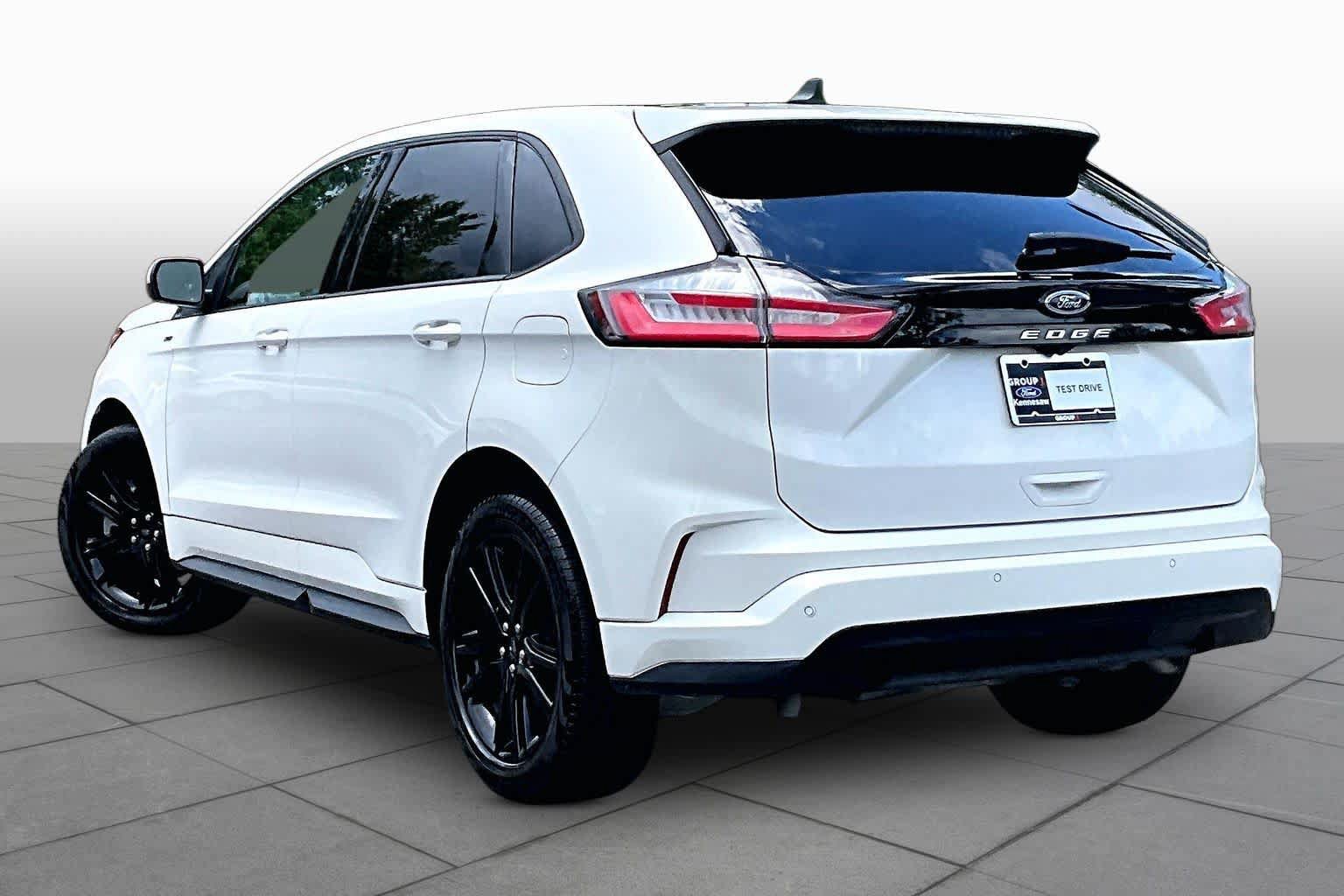 Certified 2023 Ford Edge ST-Line AWD/4WD image 12